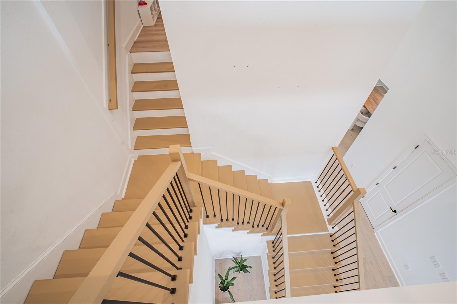 LAUREATE PARK PH 10 - Residential Lease