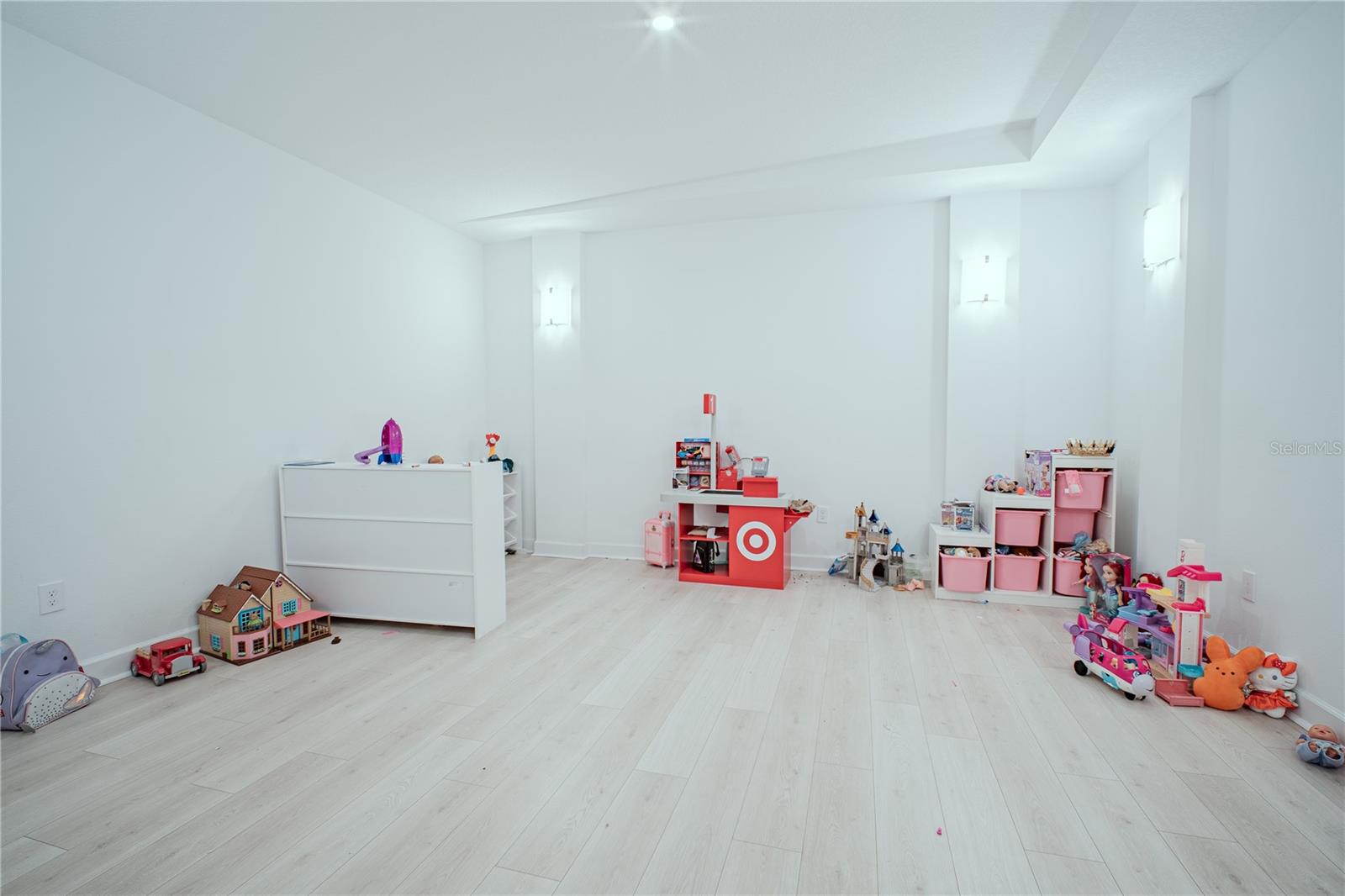 LAUREATE PARK PH 10 - Residential Lease