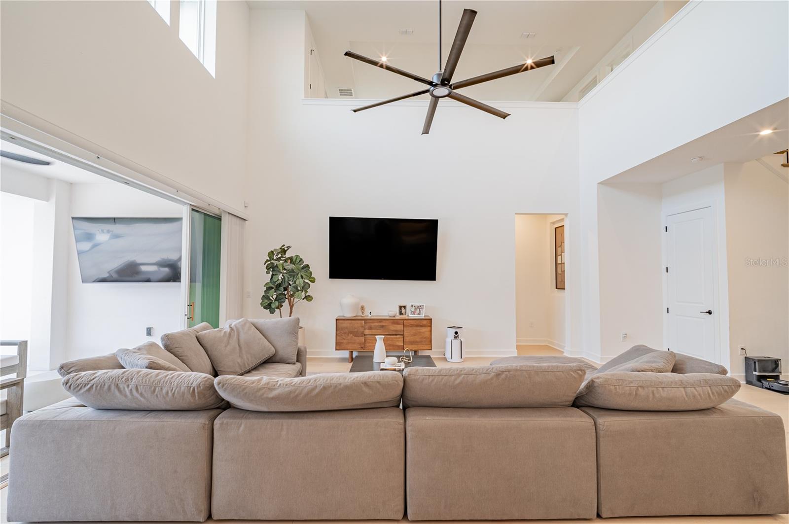 LAUREATE PARK PH 10 - Residential Lease