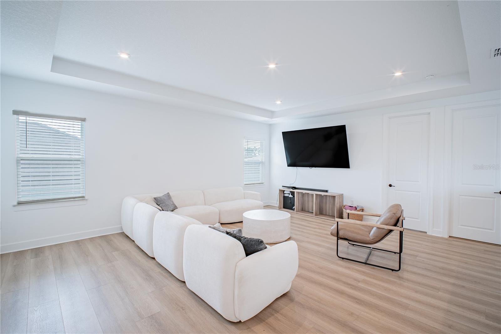 LAUREATE PARK PH 10 - Residential Lease