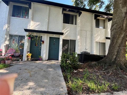 Photo of 4113 S Semoran Boulevard #2, Orlando, FL 32822 (MLS # S5131953)