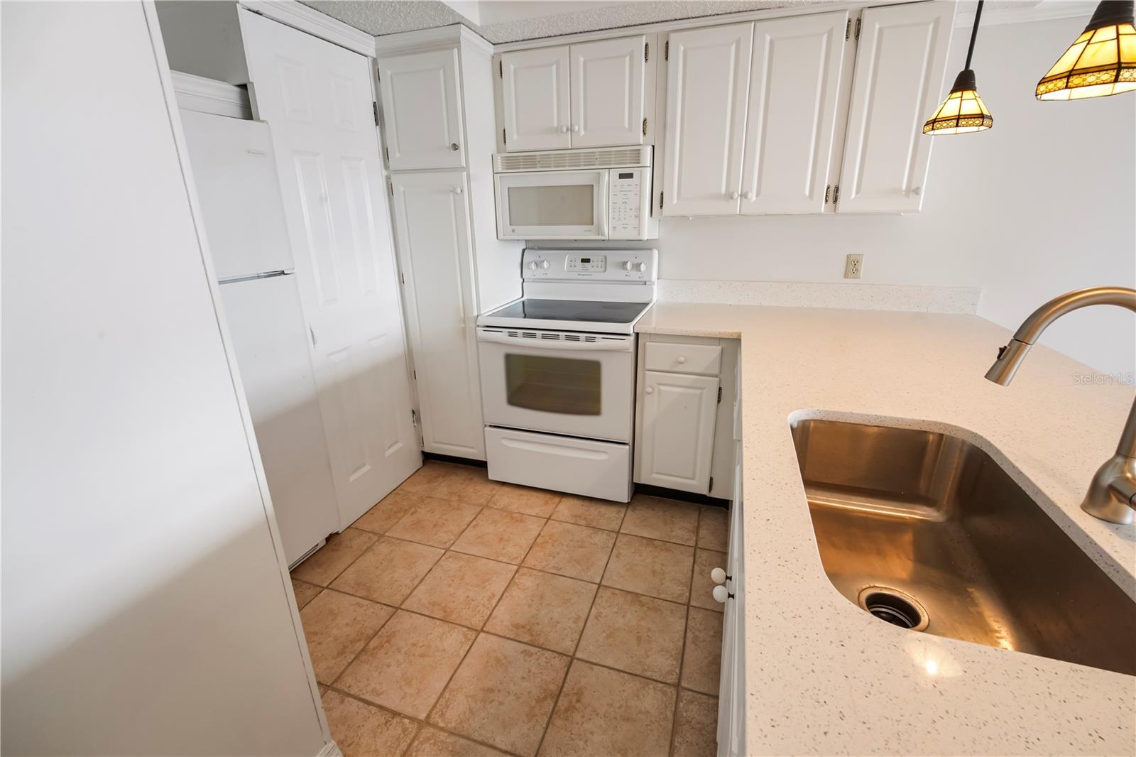 4141 BAYSHORE BOULEVARD 602