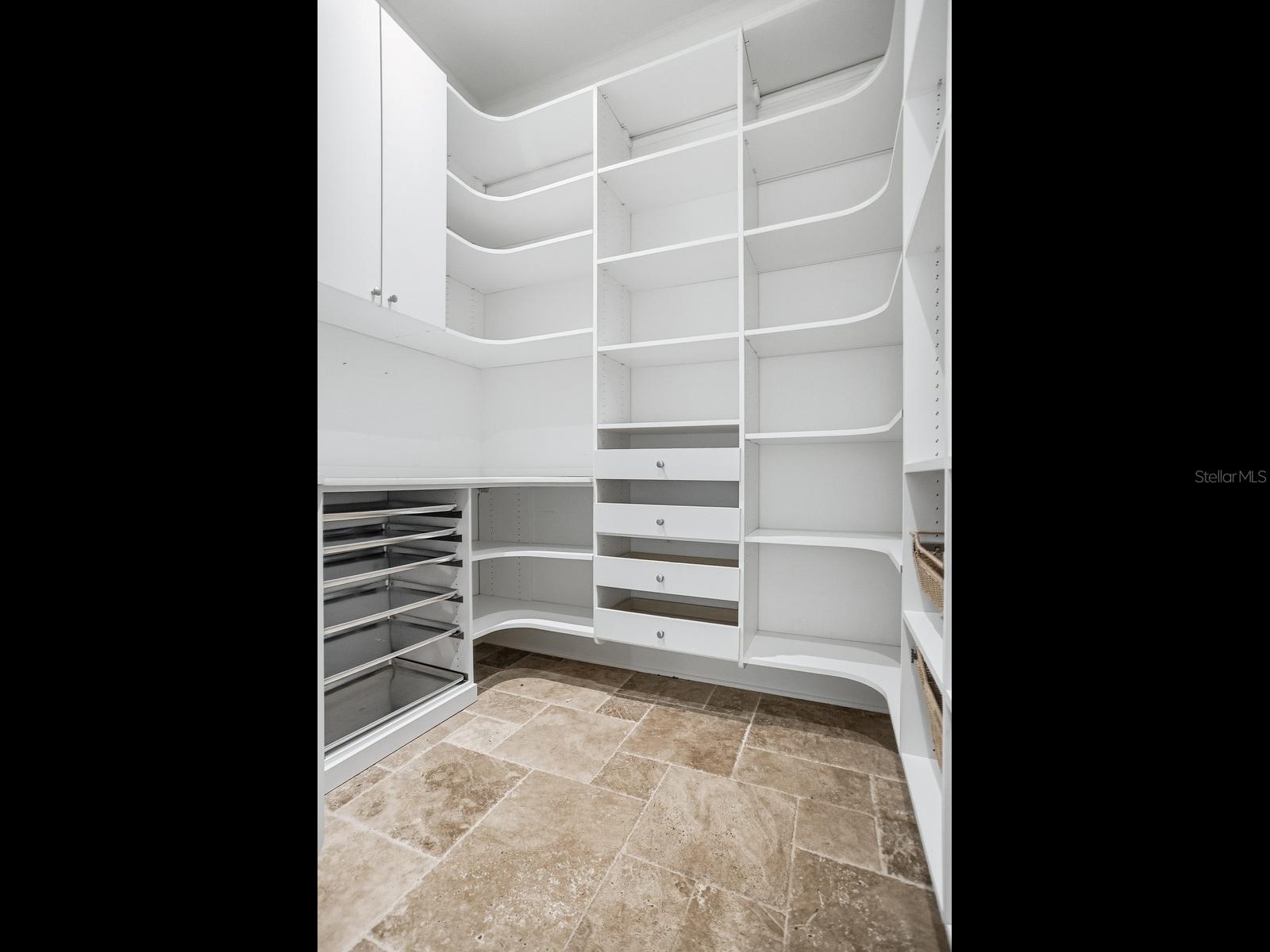 HENDERSON BEACH - Residential