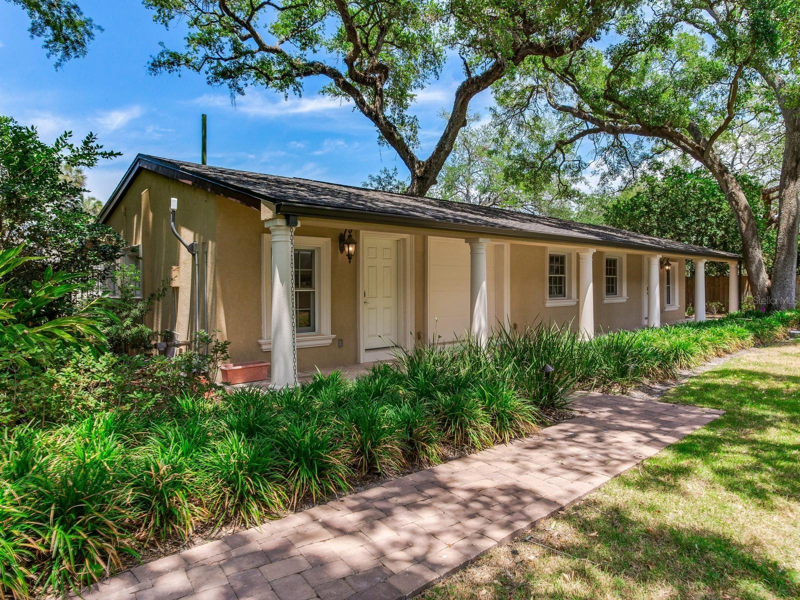 HENDERSON BEACH - Residential