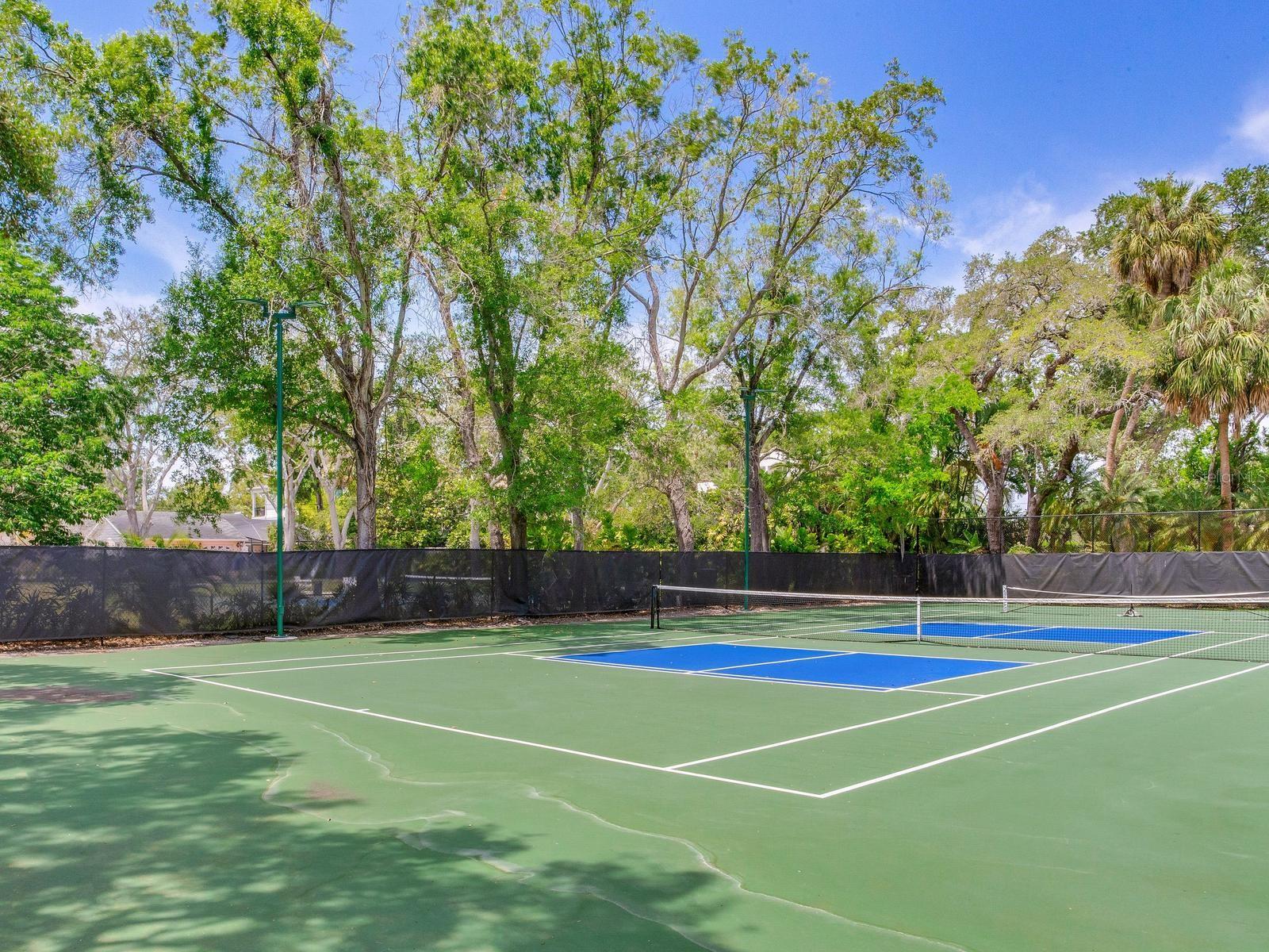 HENDERSON BEACH - Residential
