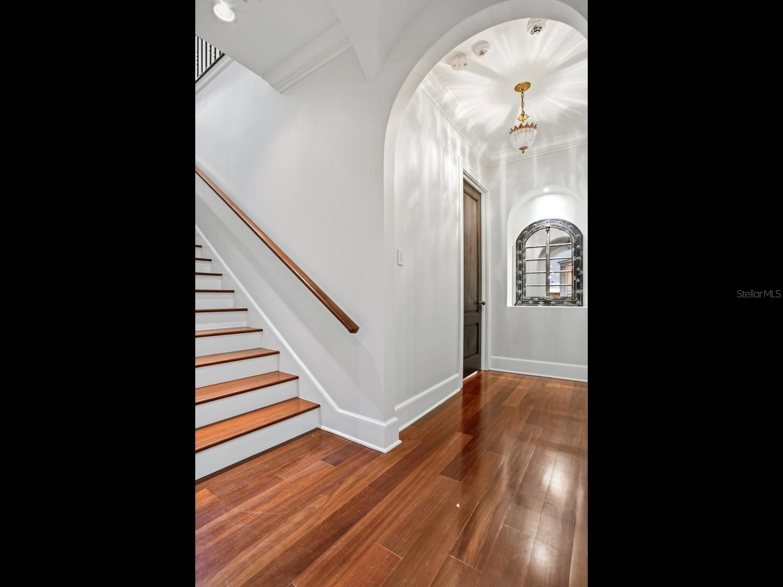 HENDERSON BEACH - Residential