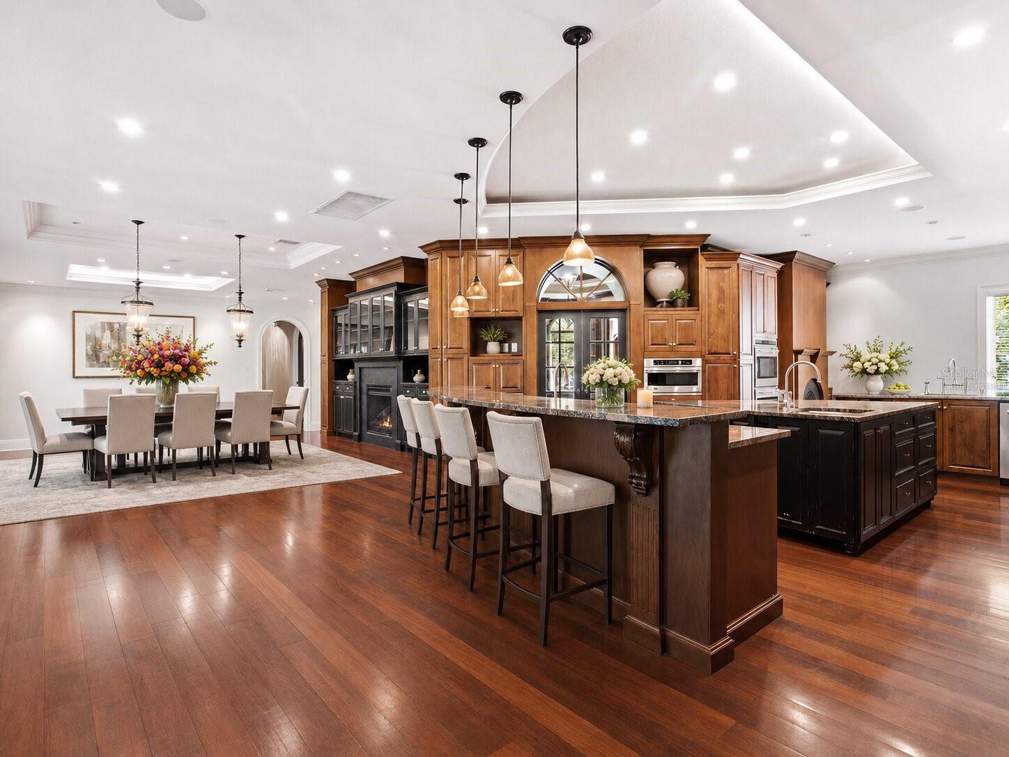 HENDERSON BEACH - Residential