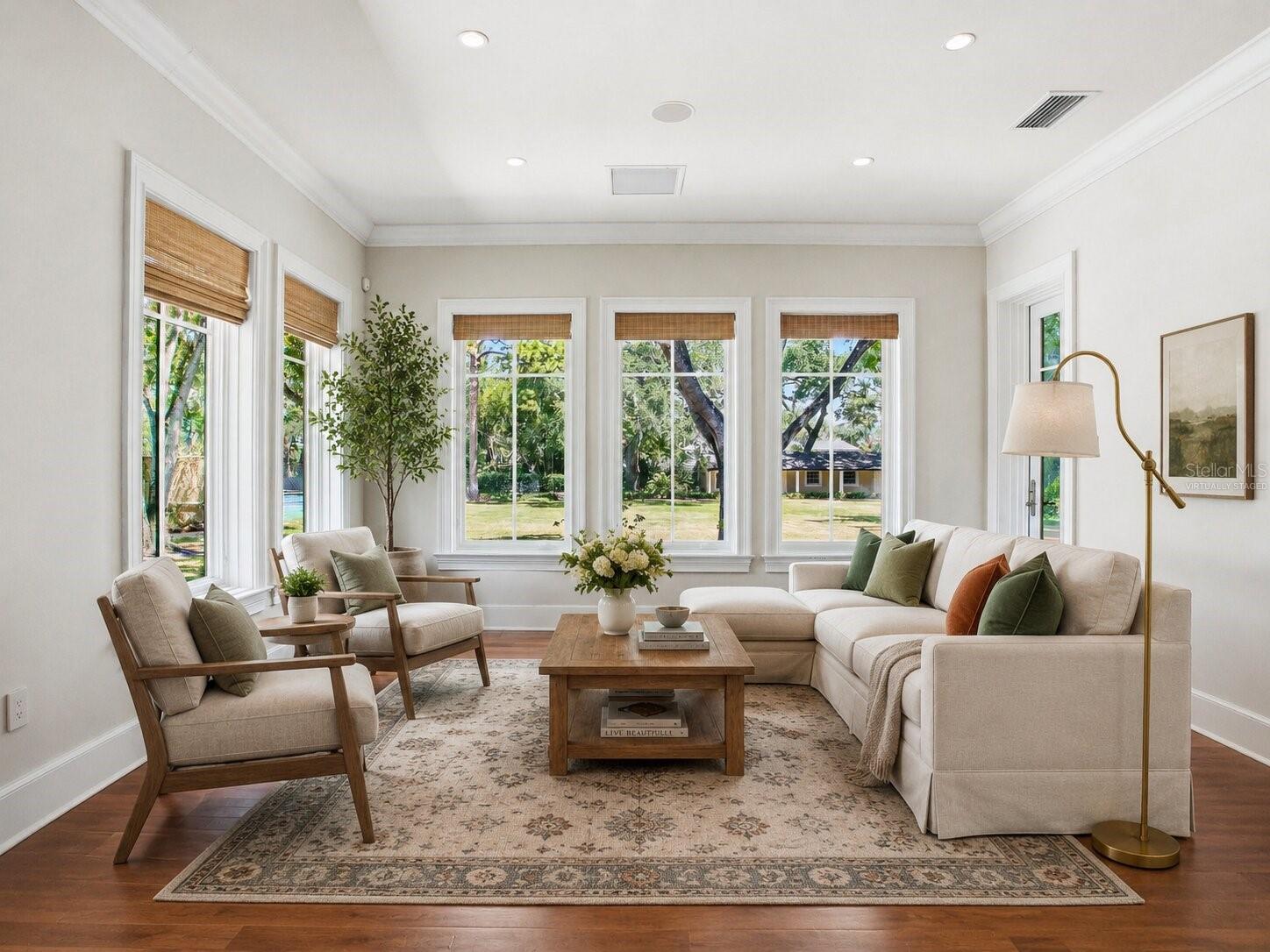 HENDERSON BEACH - Residential