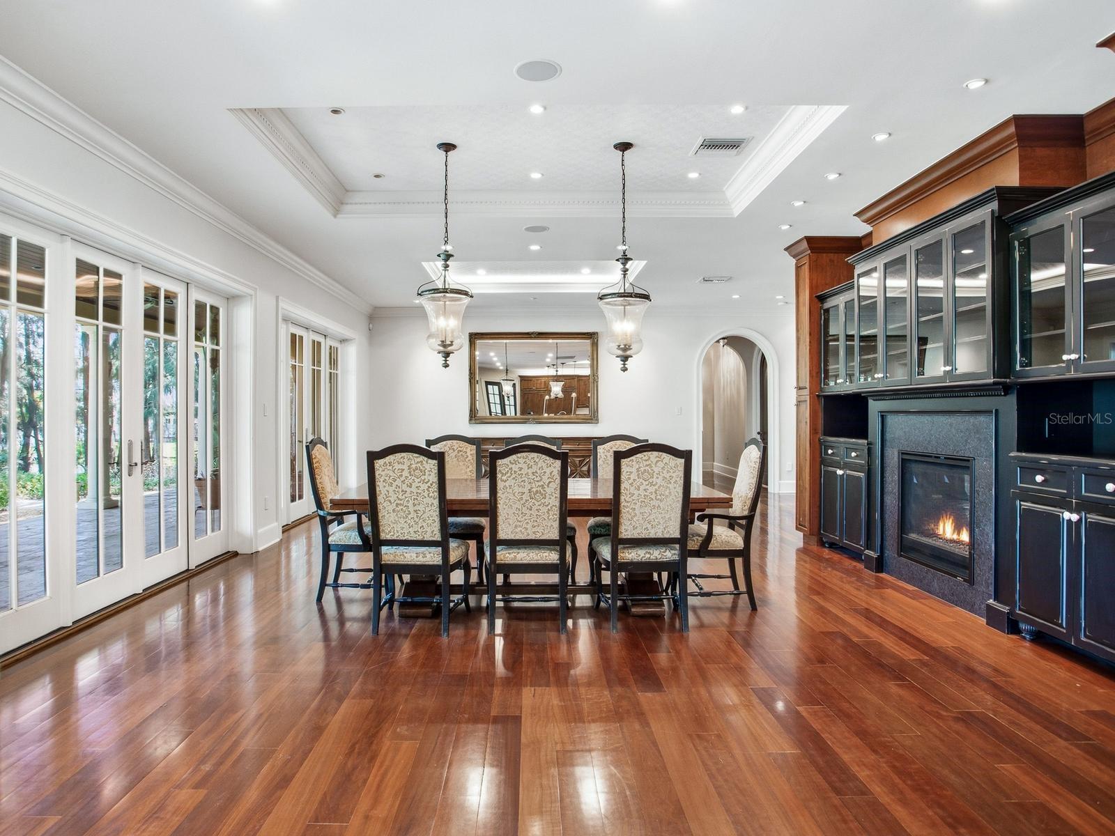 HENDERSON BEACH - Residential