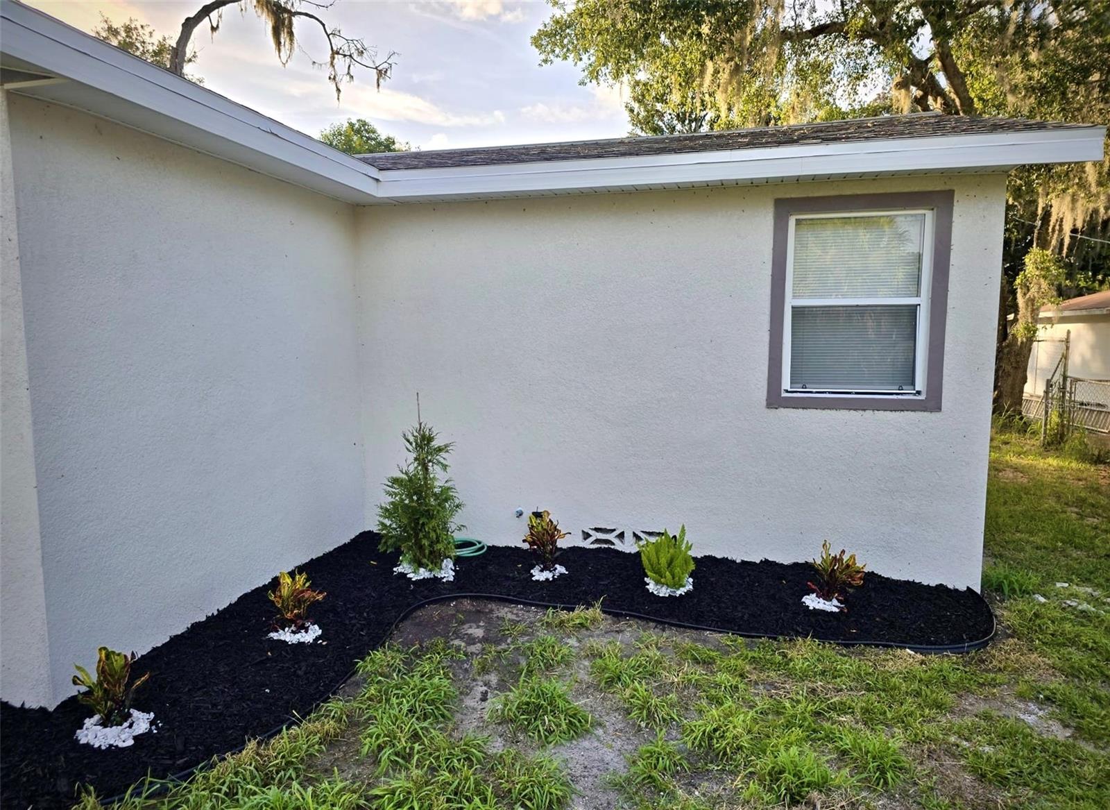 1158 HAMPTON ROAD