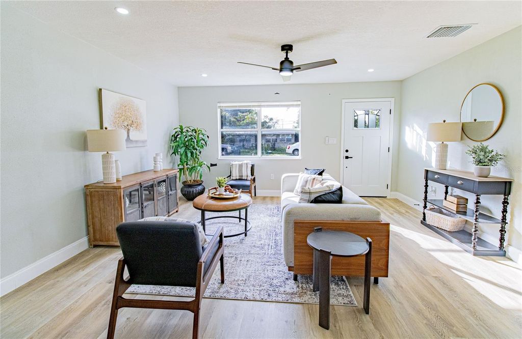 Photo of 1158 Hampton Road, Daytona Beach, FL 32114 (MLS # O6328929)