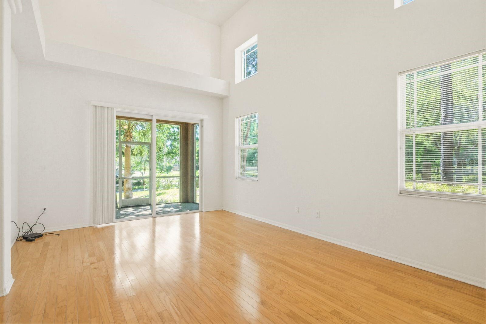 1405 RIDGE TERRACE