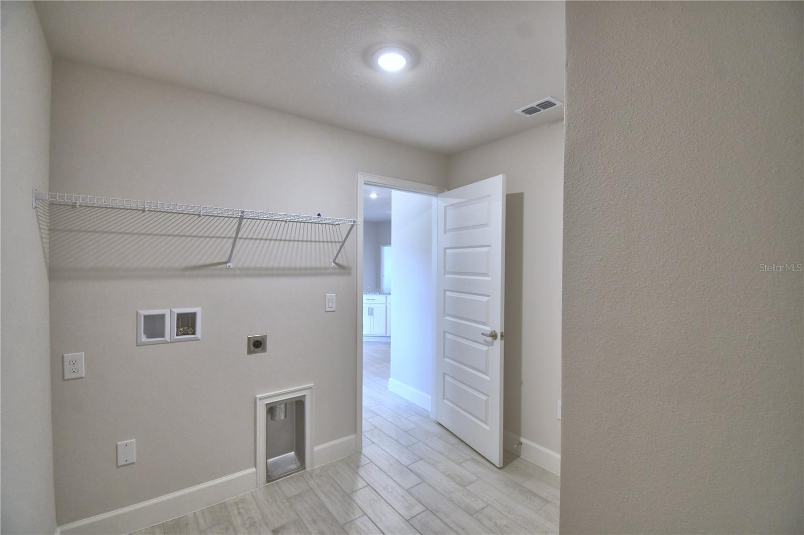 CADENCE CROSSING - Residential