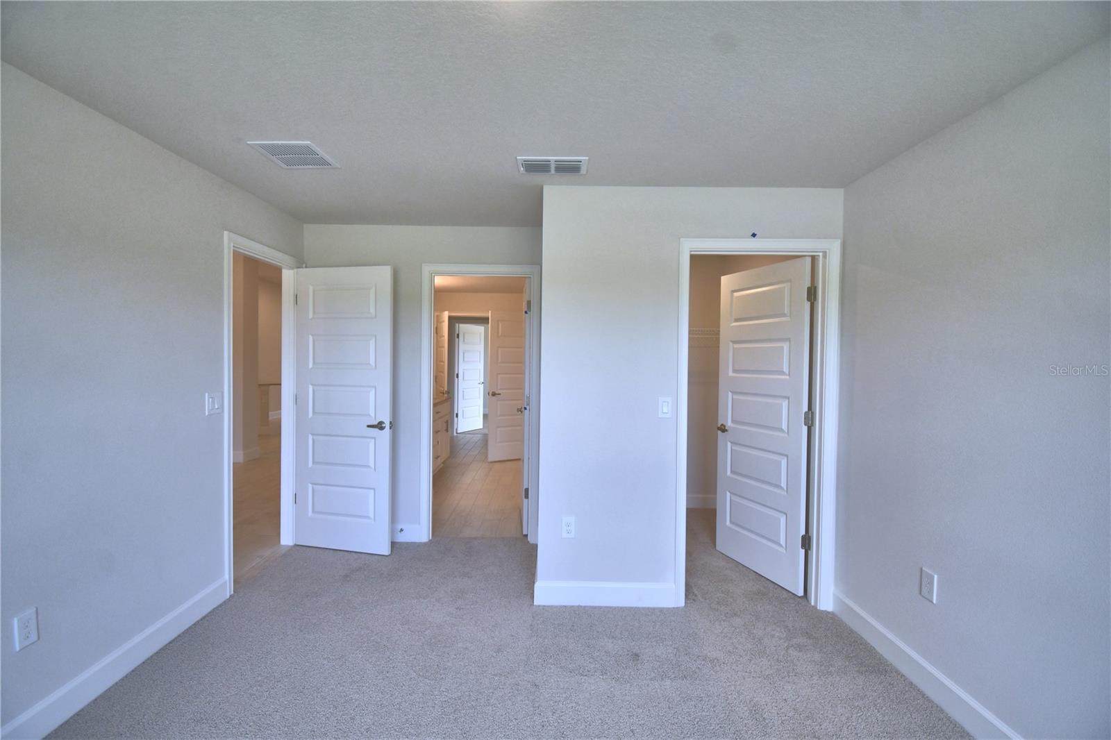 CADENCE CROSSING - Residential