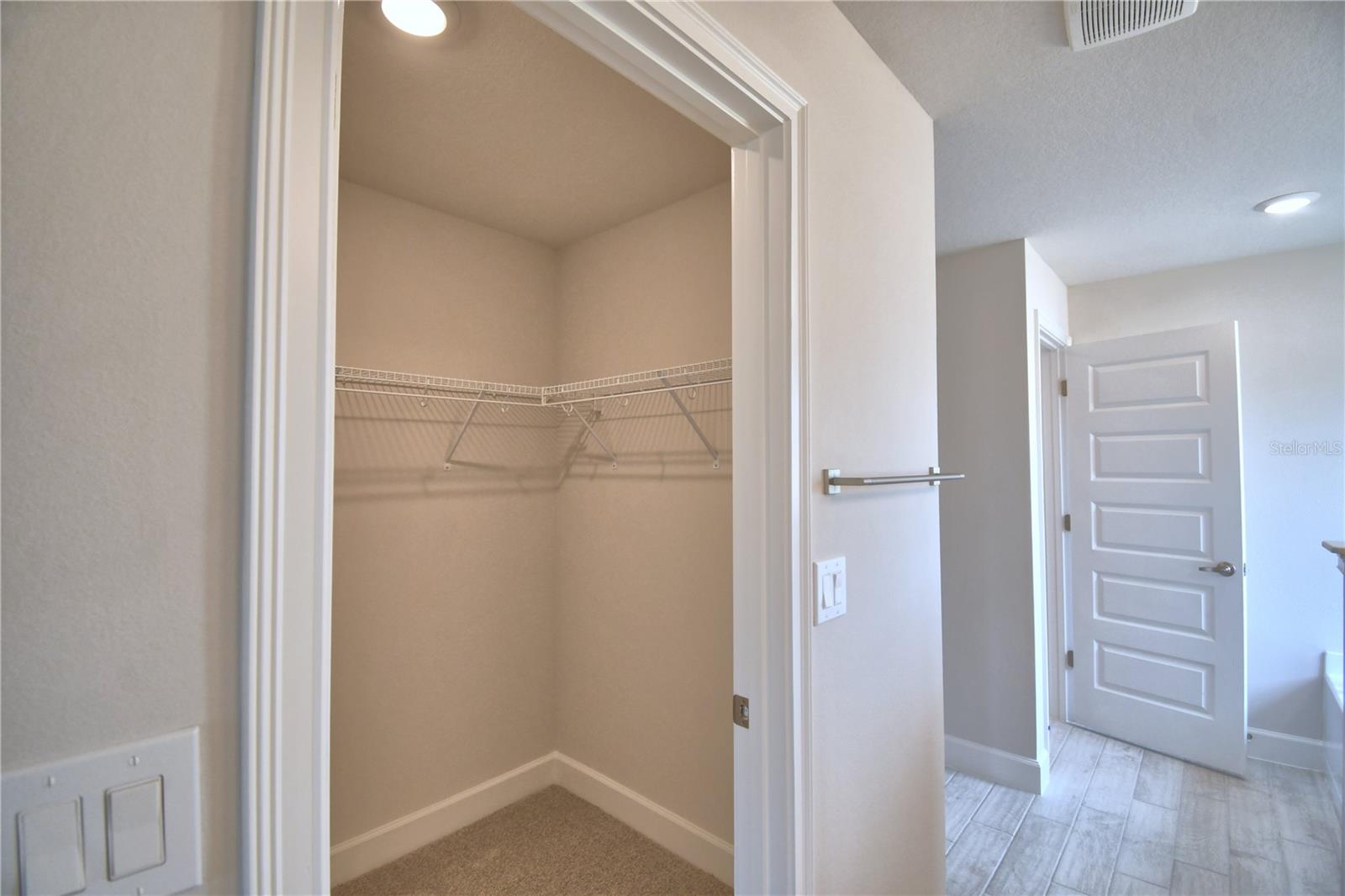 CADENCE CROSSING - Residential