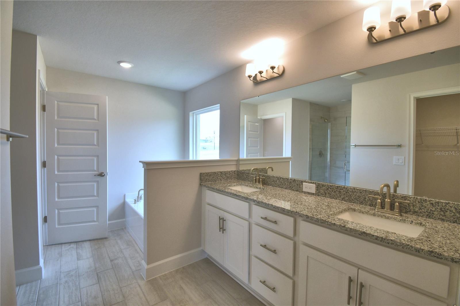 CADENCE CROSSING - Residential