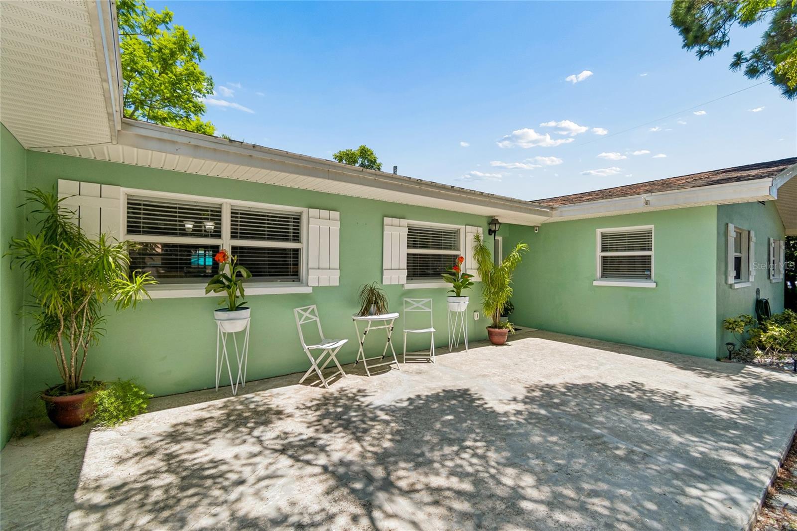 1357 S EVERGREEN AVENUE