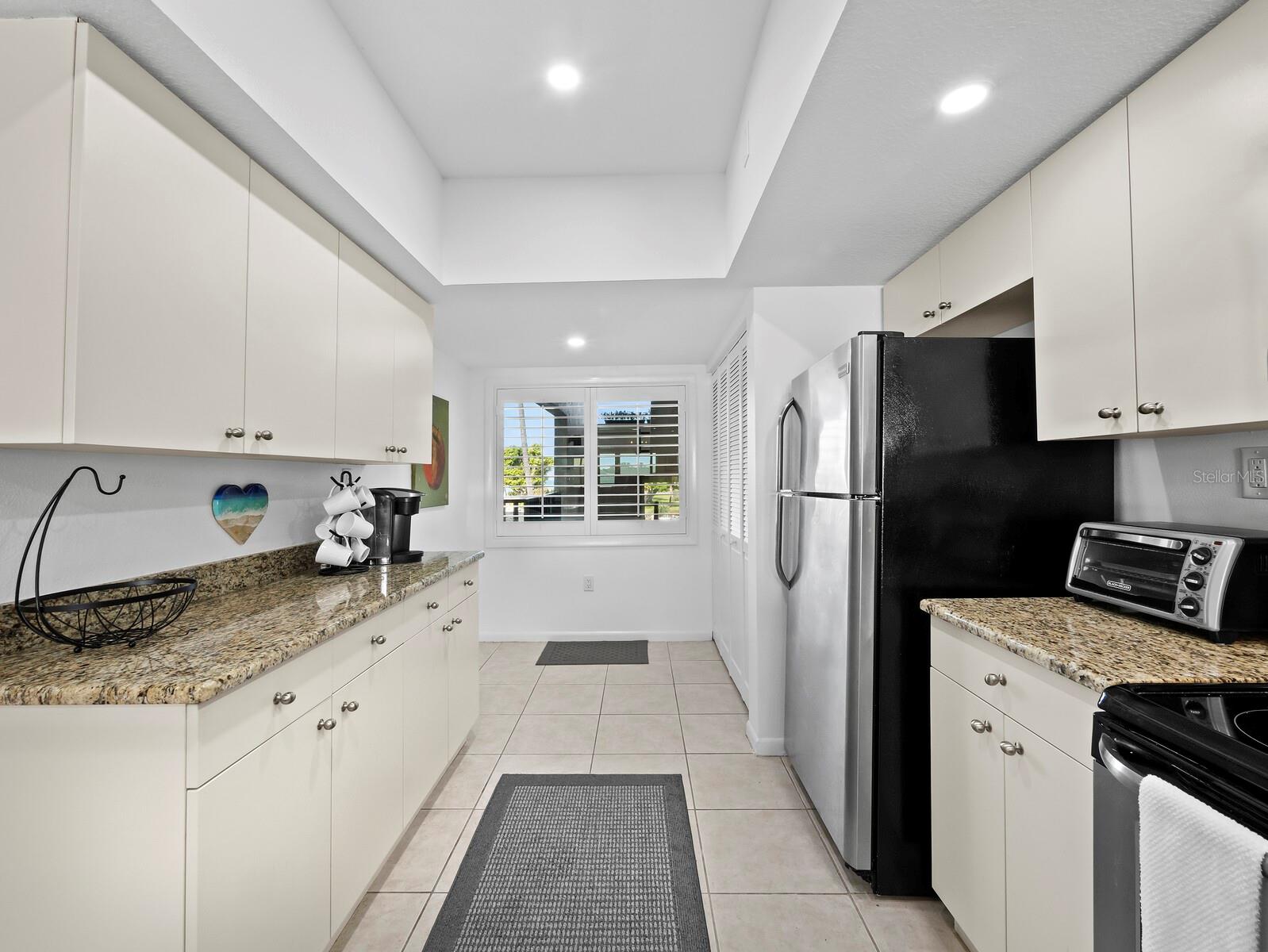 BUTTONWOOD COVE - Residential