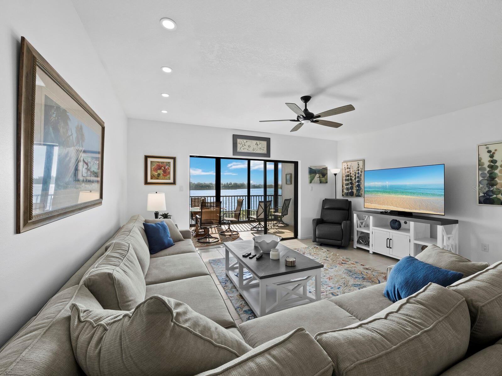 BUTTONWOOD COVE - Residential