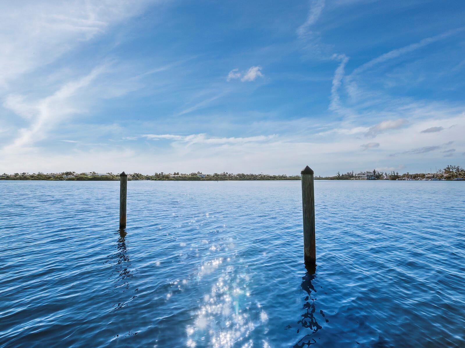 BUTTONWOOD COVE - Residential