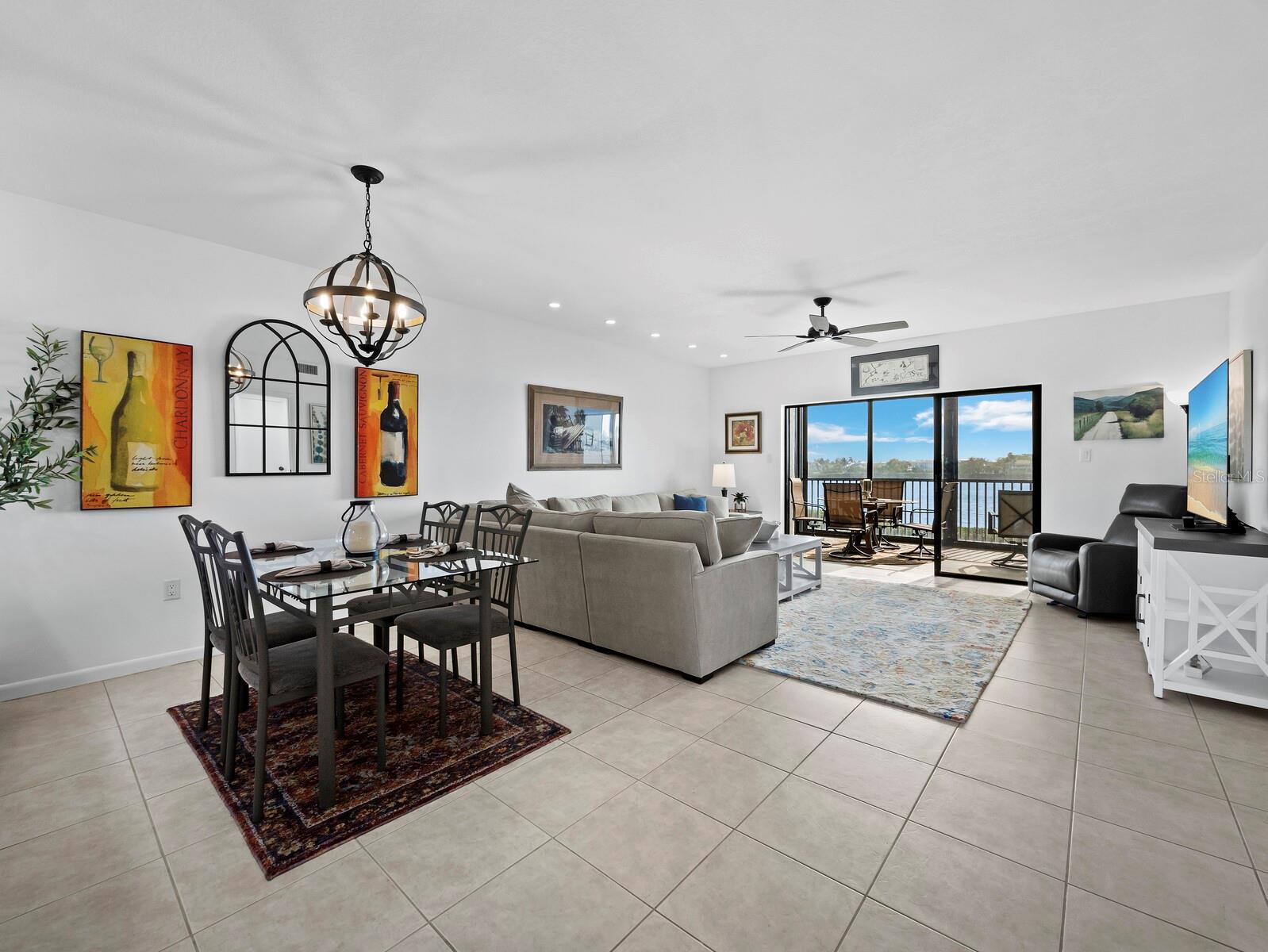 BUTTONWOOD COVE - Residential