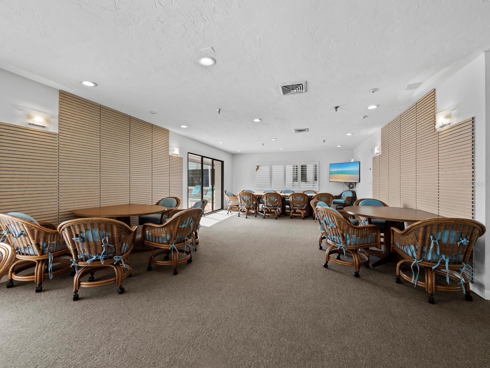 BUTTONWOOD COVE - Residential