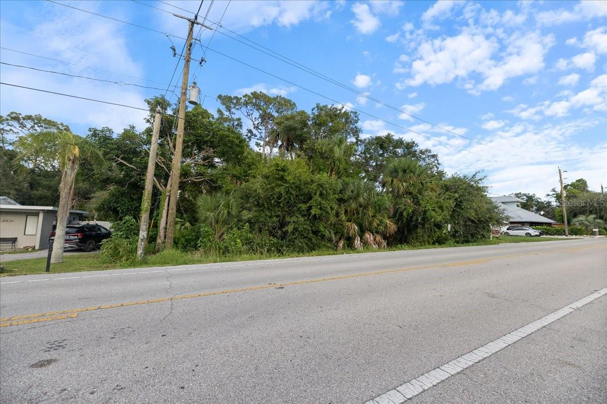 ACREAGE & UNREC - Land