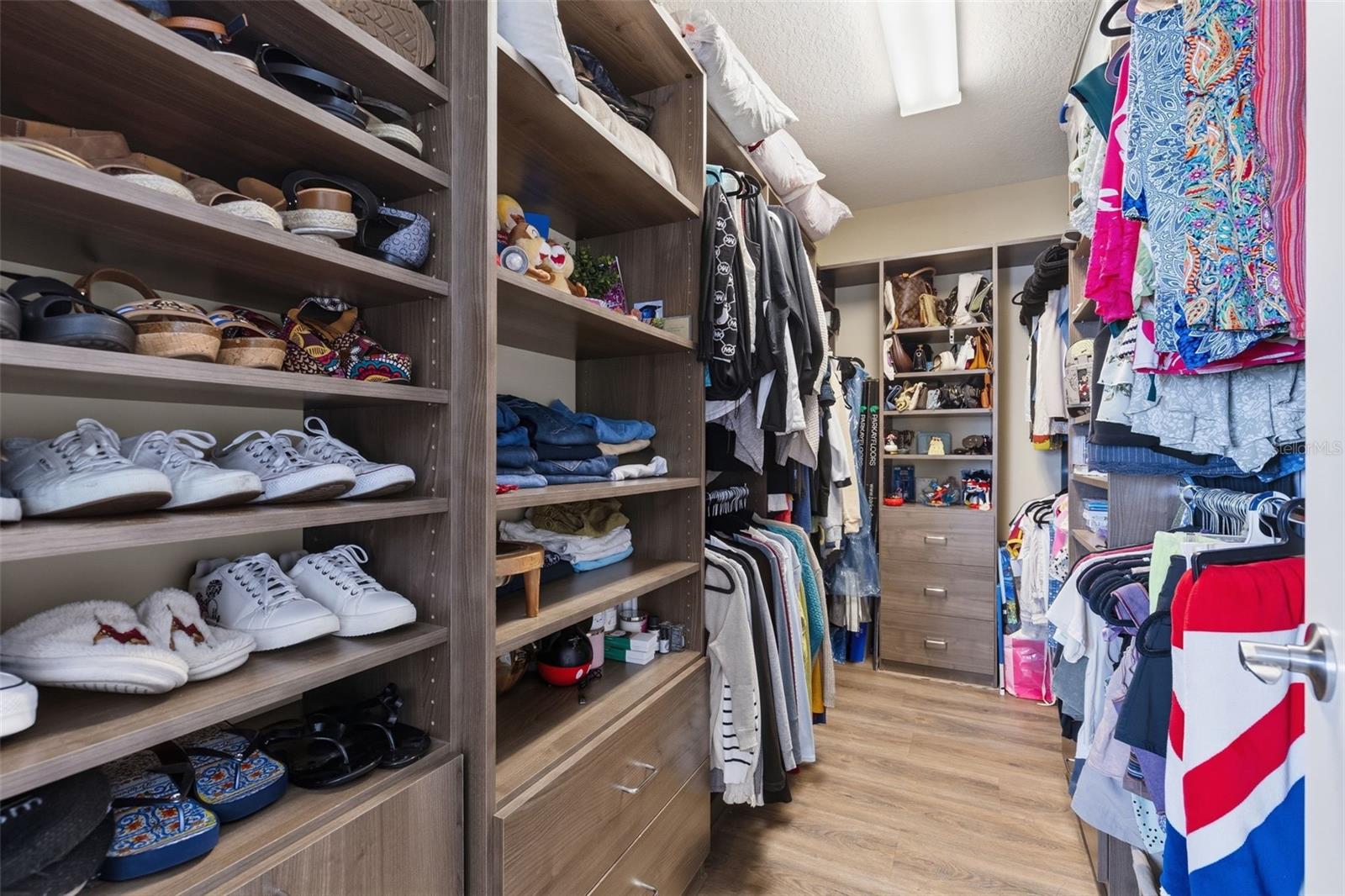 TOWERS OF CHANNELSIDE CONDOMINIUM - Residential