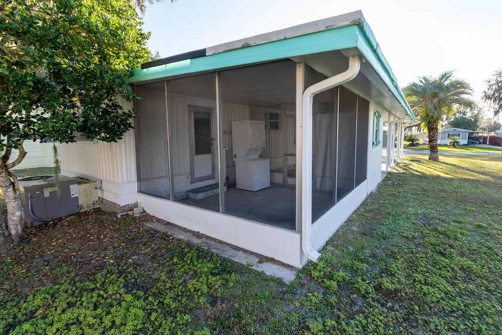 HEARTY HOST LAKE RESORT - Residential