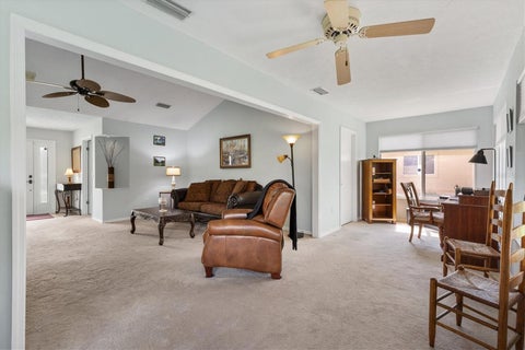 Tiny photo for 11337 SE 175th Place, Summerfield, FL 34491 (MLS # OM730839)