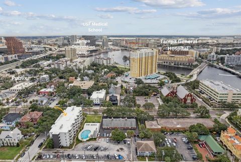 Photo of 406 W Azeele Street #405, Tampa, FL 33606 (MLS # OM710246)