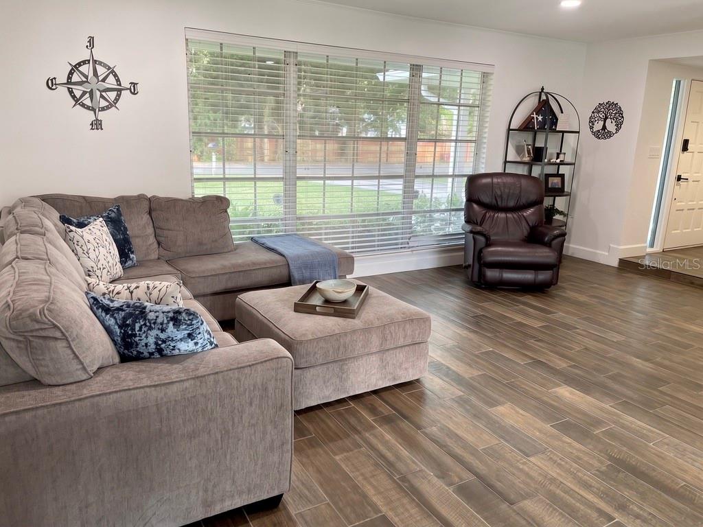 LAKE RIDGE REV - Residential