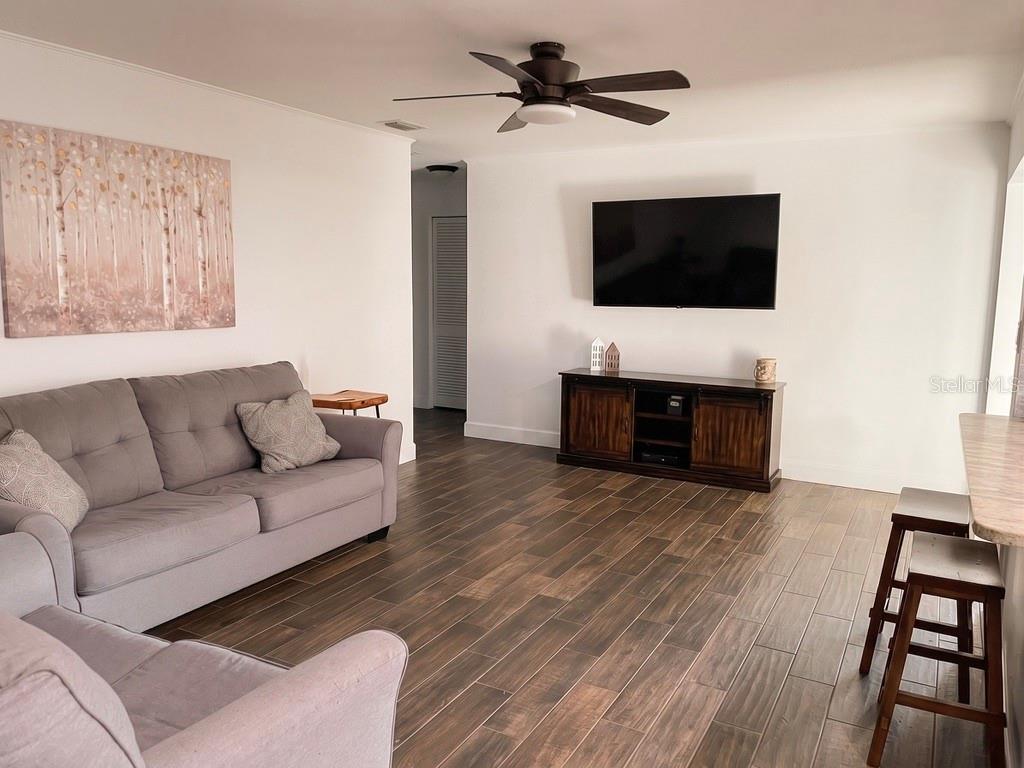 LAKE RIDGE REV - Residential