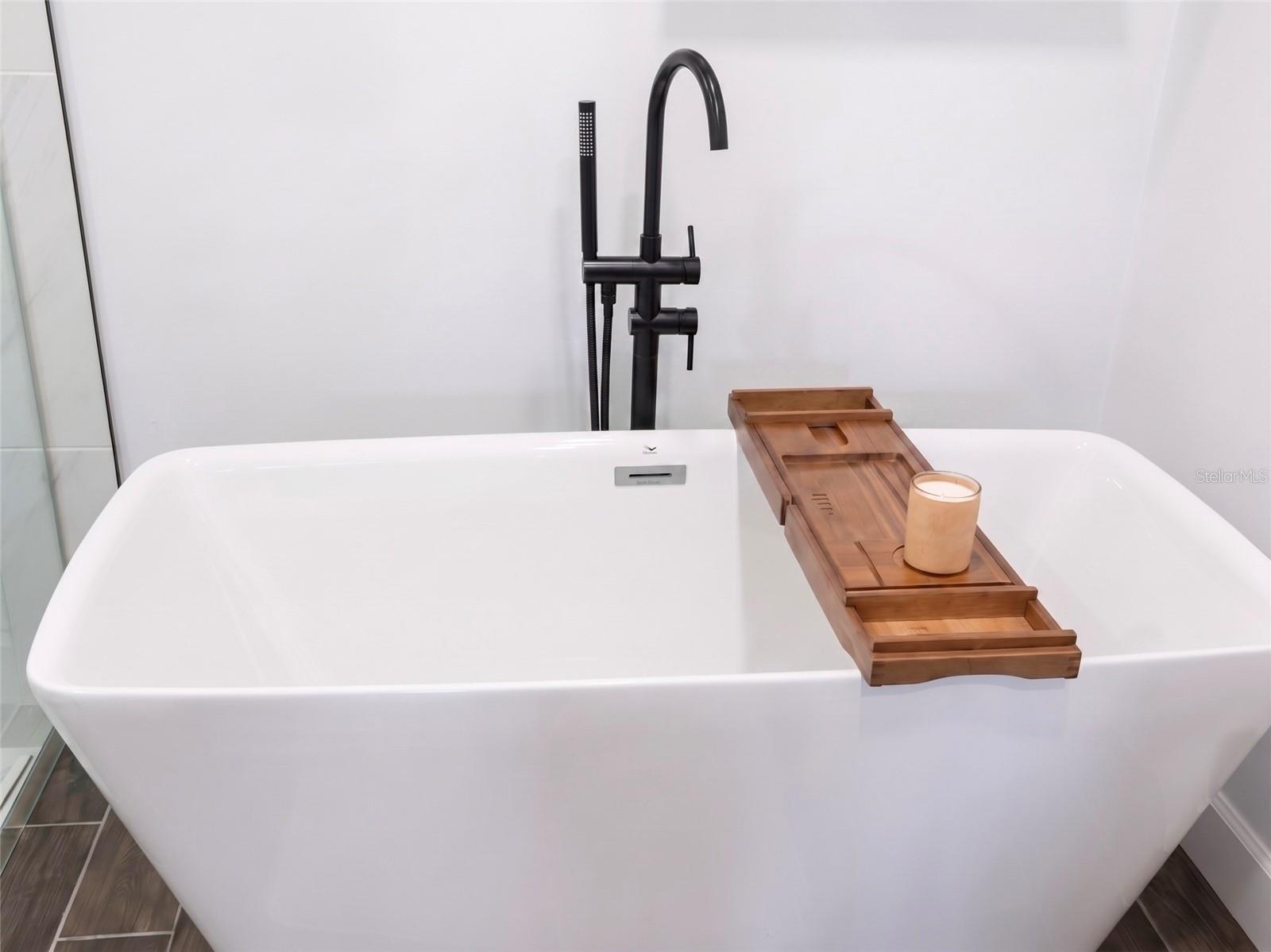LAKE RIDGE REV - Residential