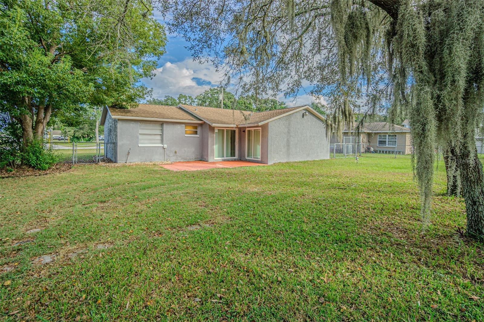 SPRING HILL - Residential Lease