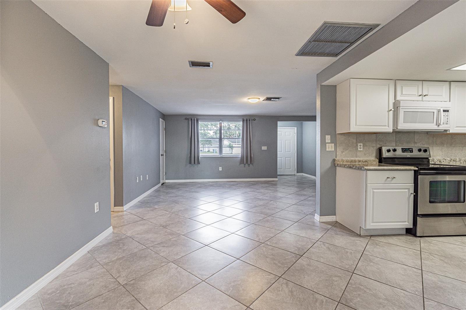 SPRING HILL - Residential Lease