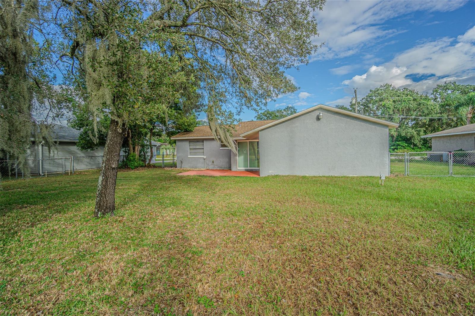 SPRING HILL - Residential Lease