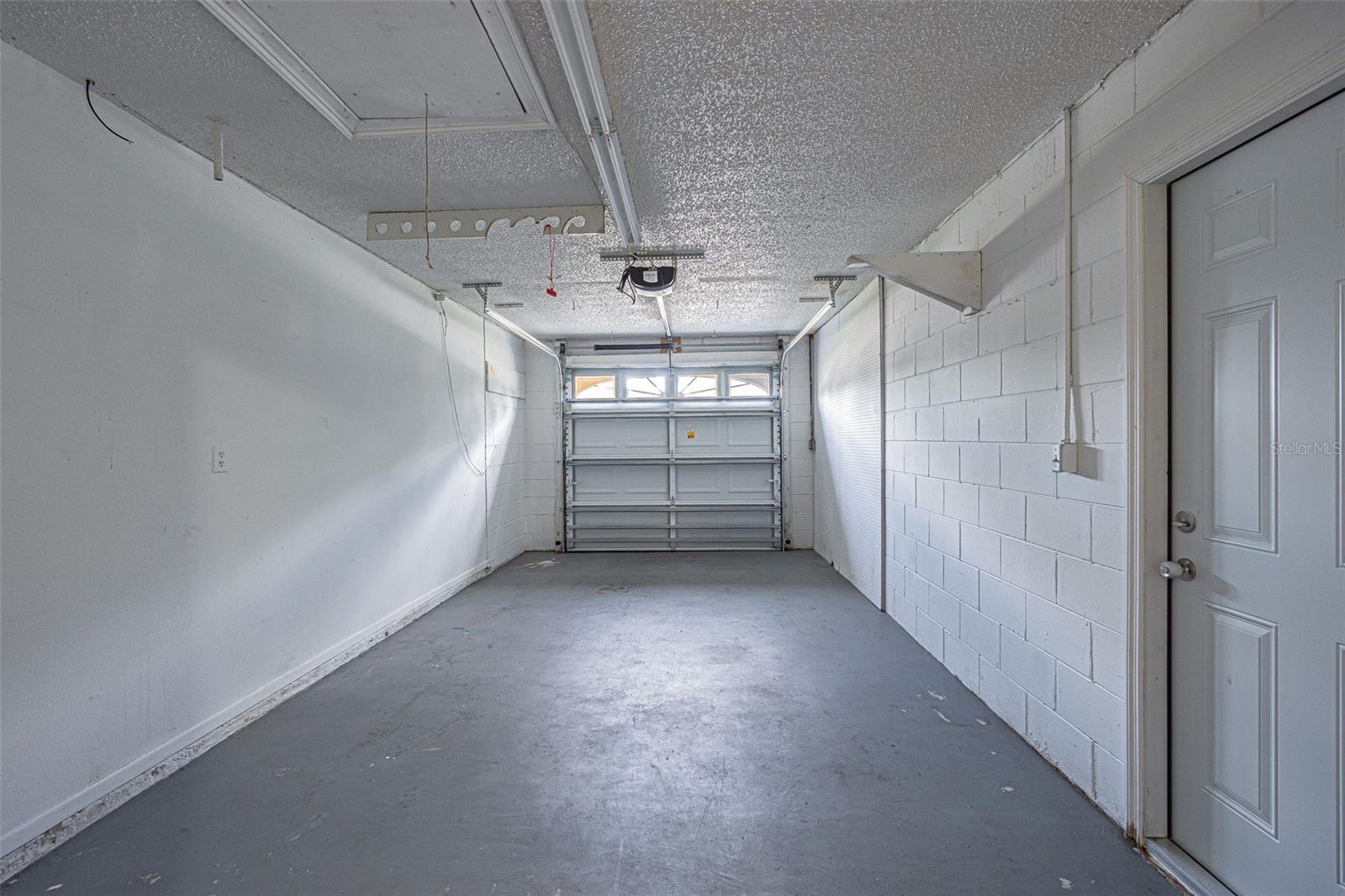 SPRING HILL - Residential Lease