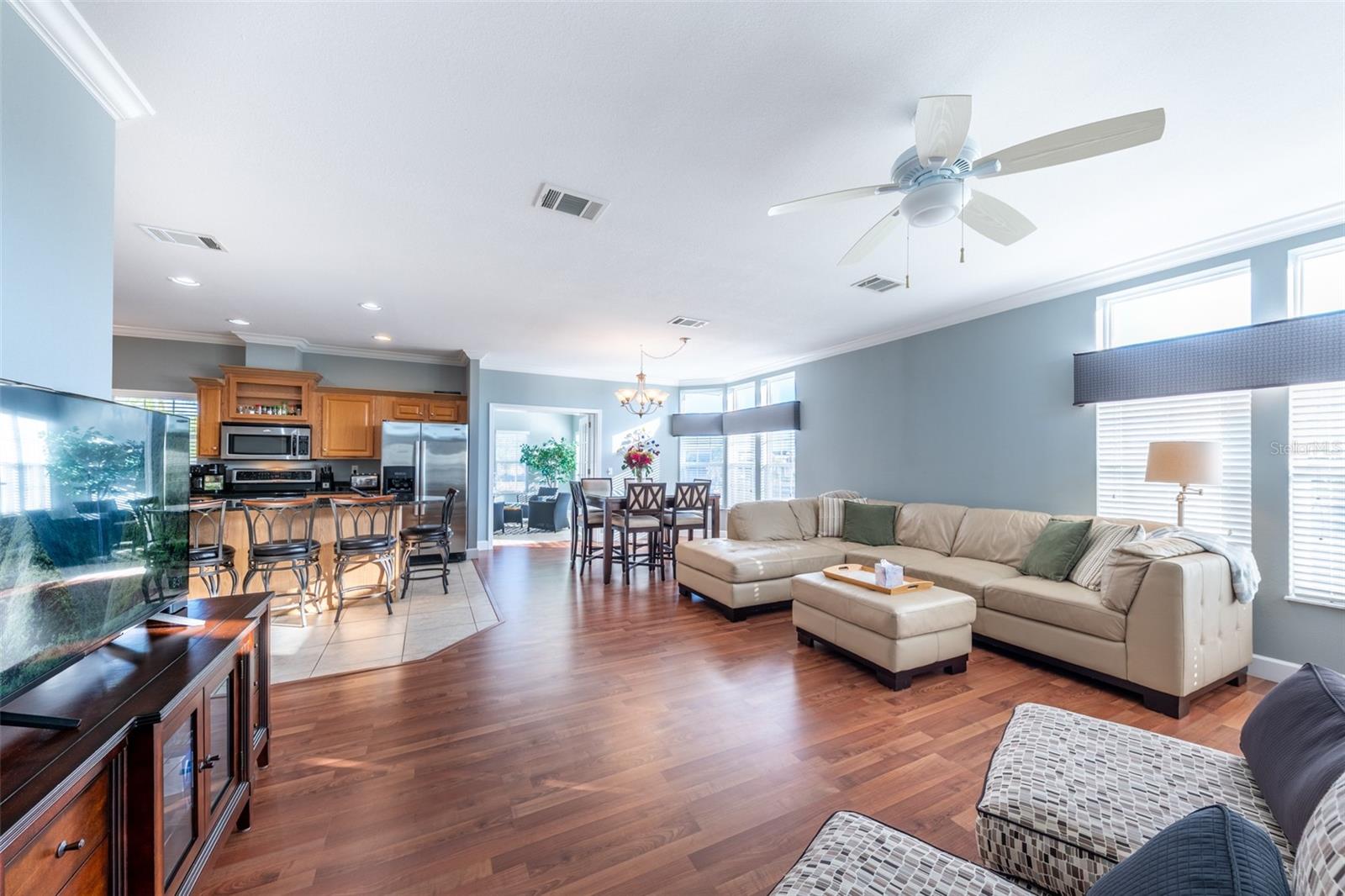 WINDMILL VILLAGE LT 10-C - Residential Lease