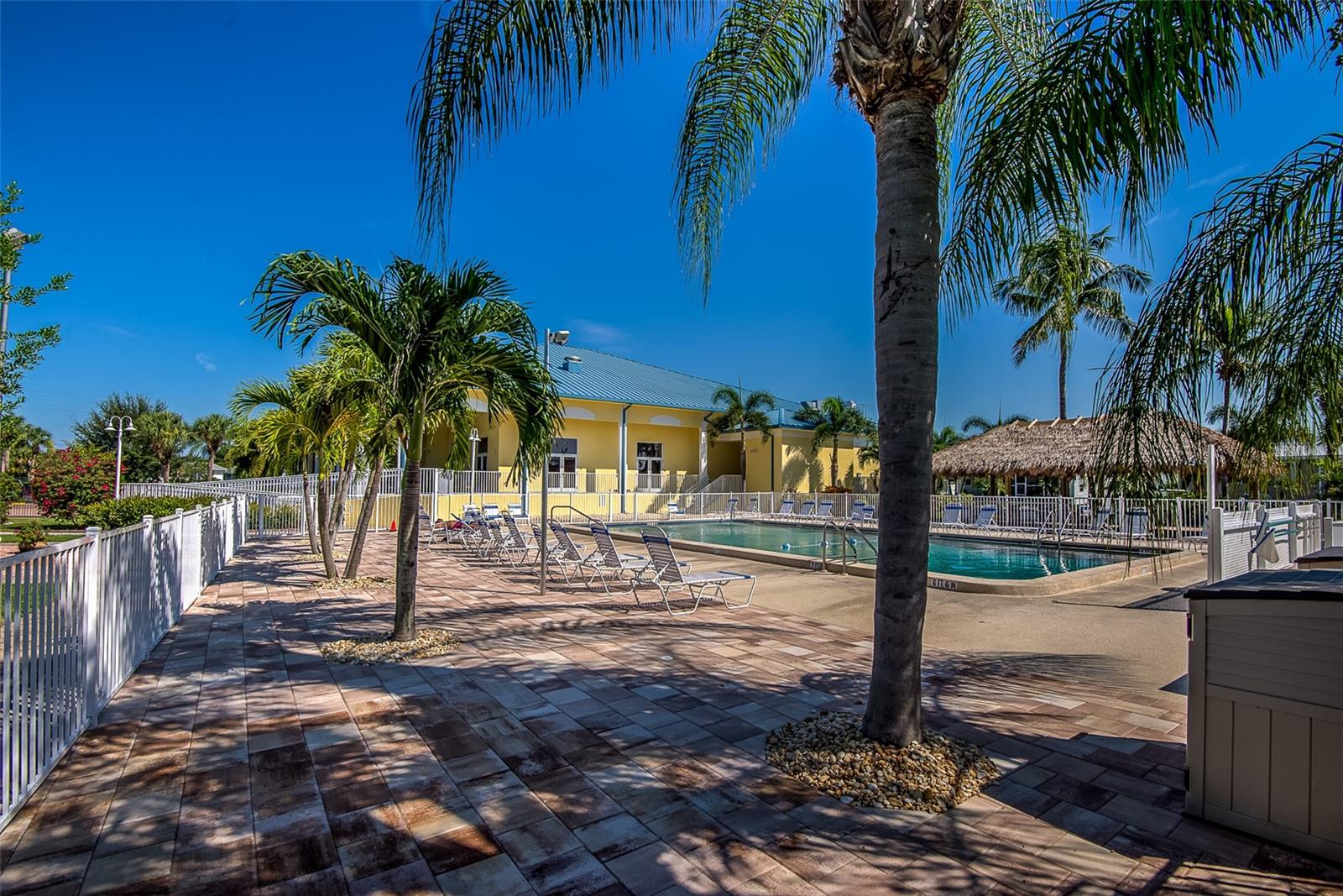 WINDMILL VILLAGE LT 10-C - Residential Lease