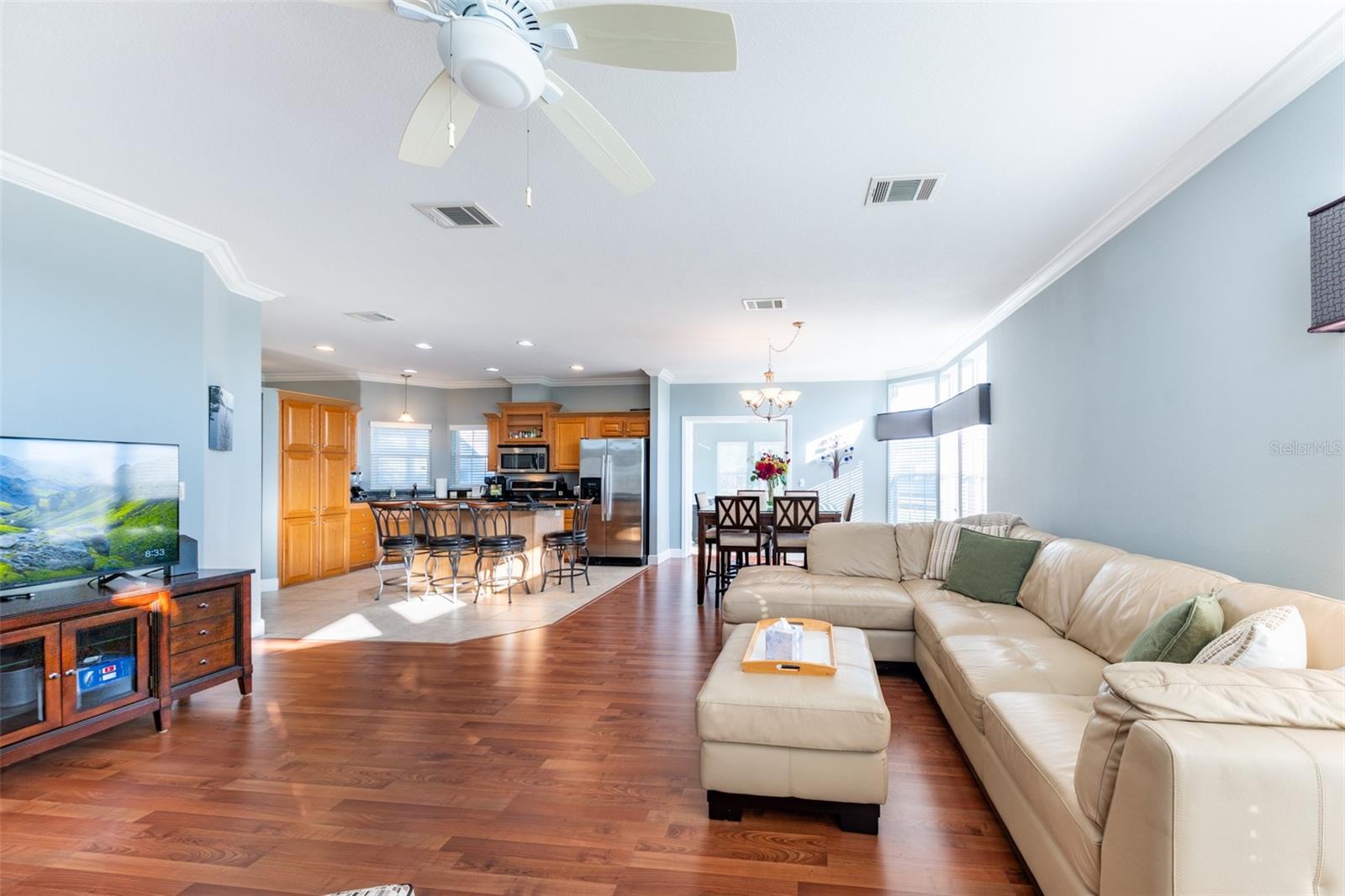 WINDMILL VILLAGE LT 10-C - Residential Lease