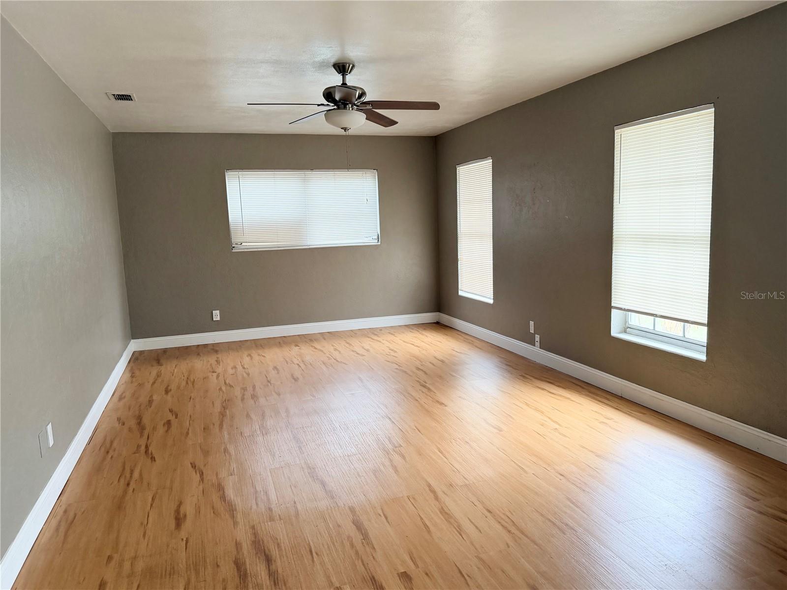 LAKE BRANTLEY HILLS - Residential