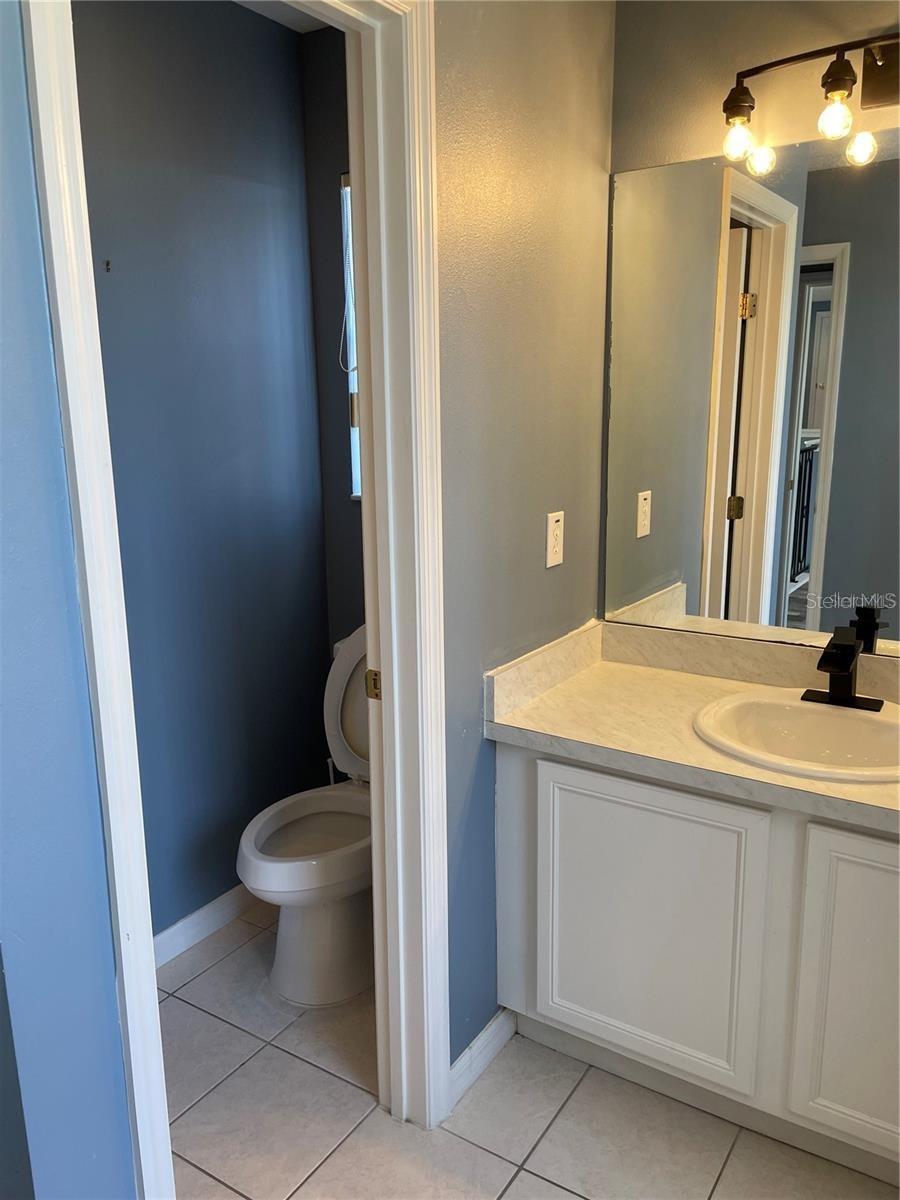 CALABAY PARC AT TOWER LAKE - Residential