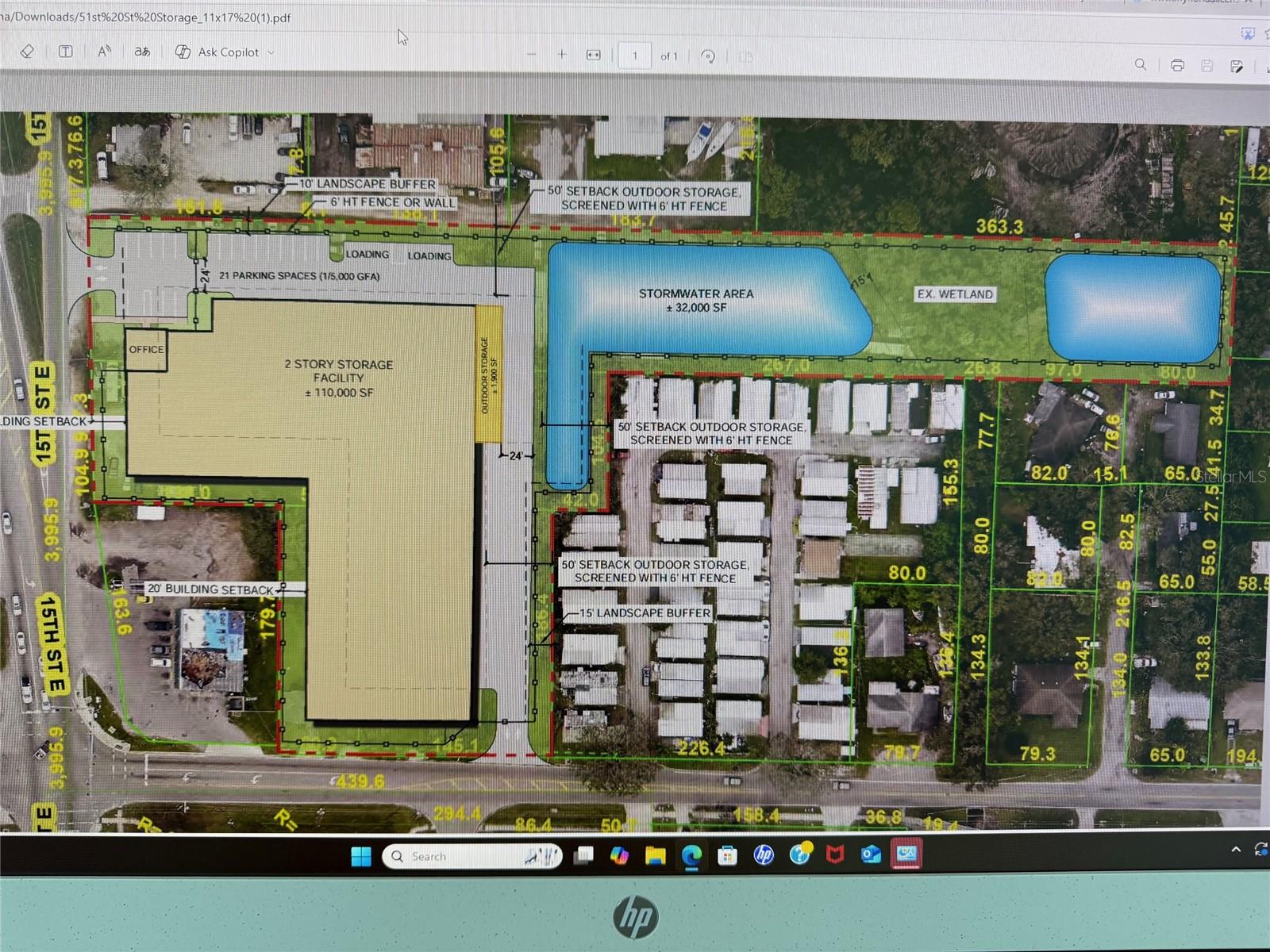 Main image without alt text