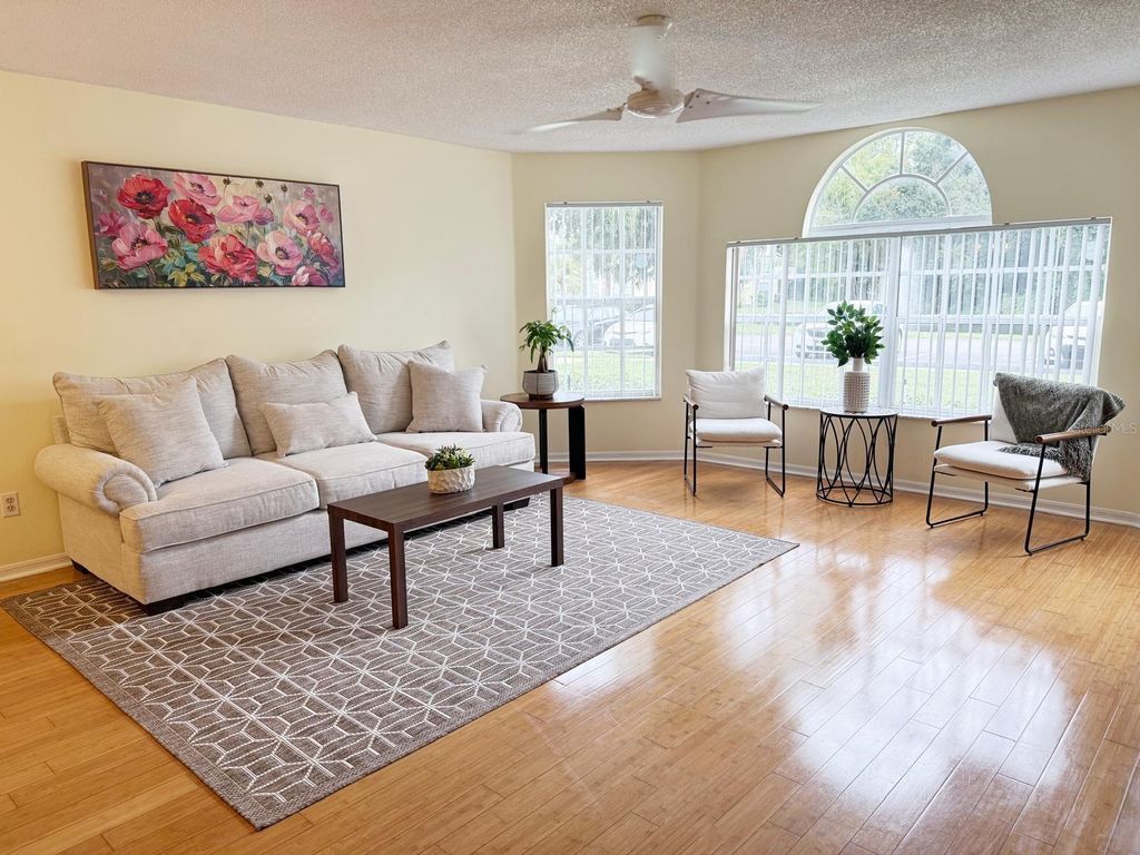 Photo of Kissimmee, FL 34746 (MLS # S5148297)