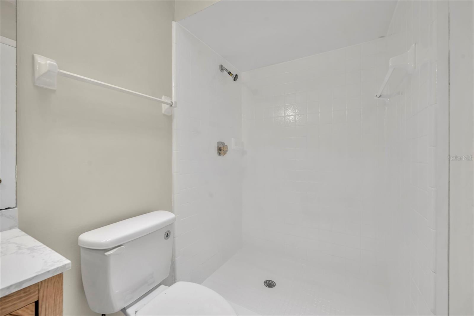 BEL AIRE HILLS UNIT 2 - Residential