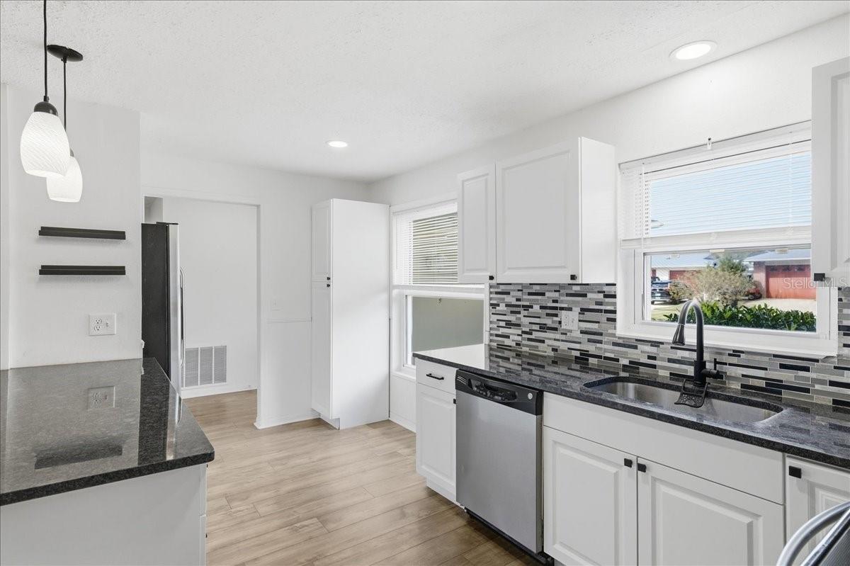 HIGHLAND LAKES - Residential