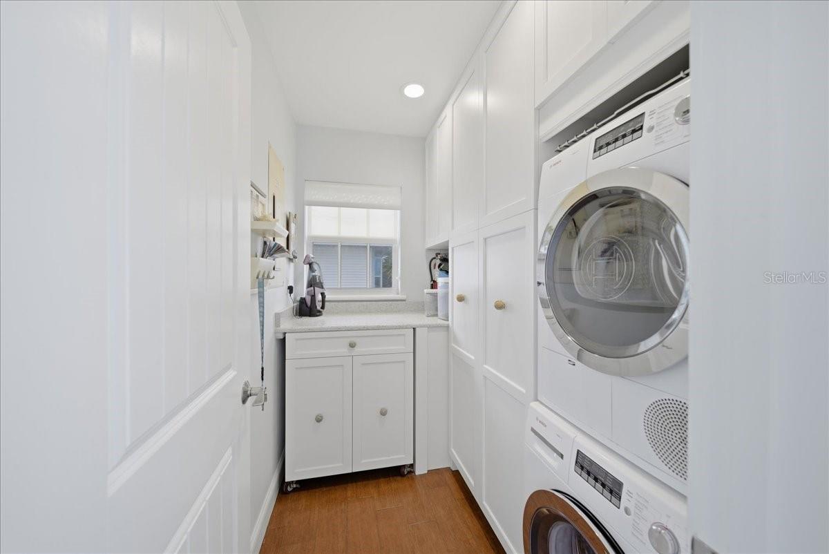 PALM ISLAND VILLAGE PH 02 - Residential