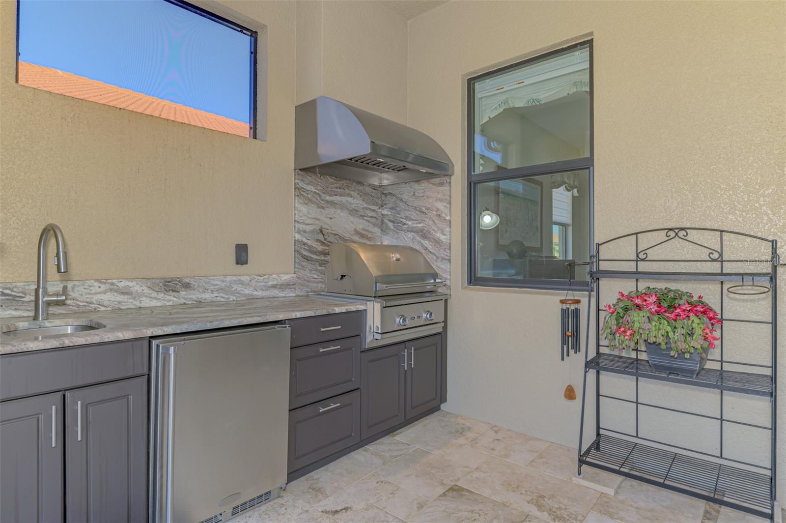 SARASOTA NATIONAL - Residential