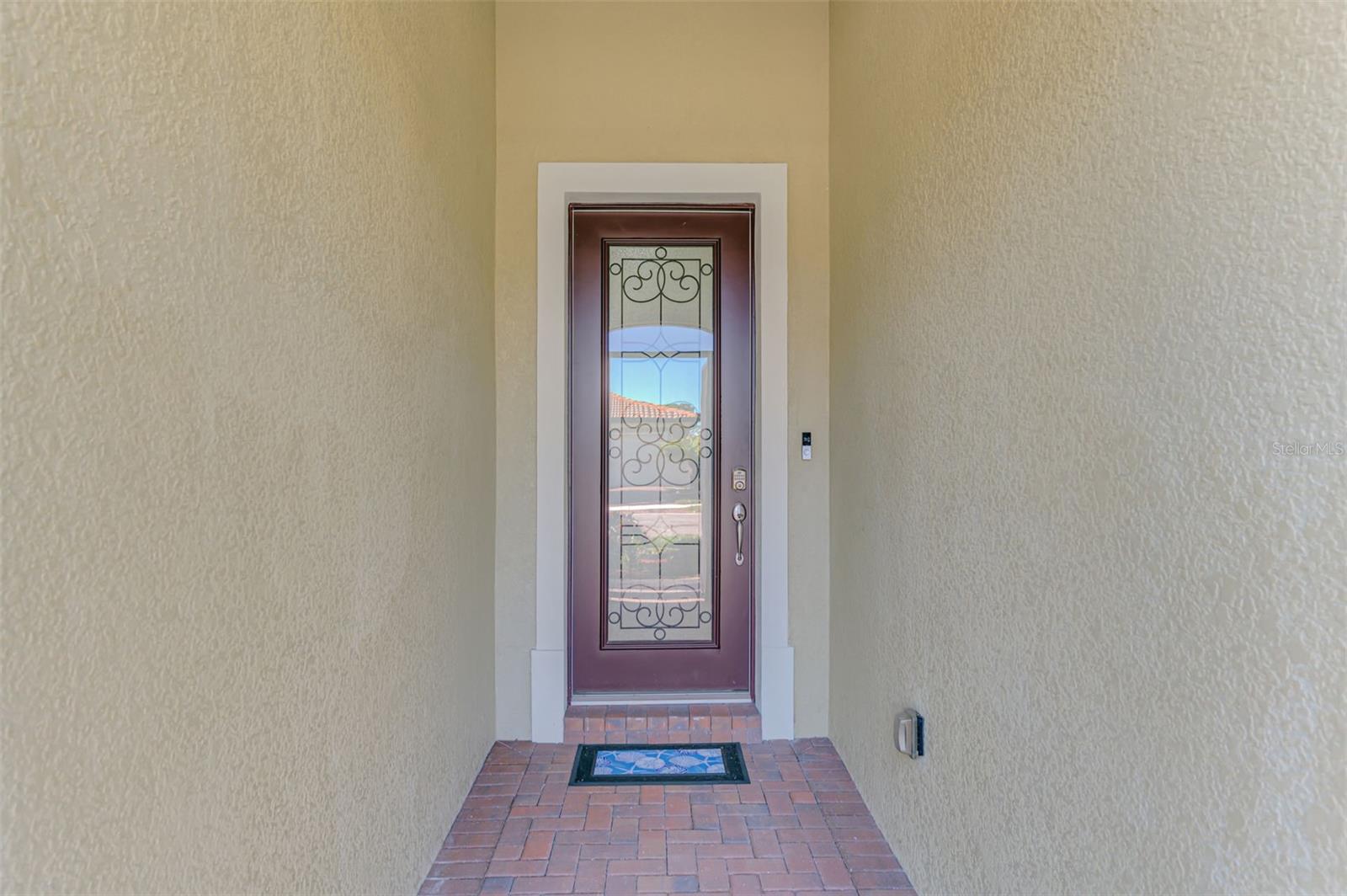 SARASOTA NATIONAL - Residential